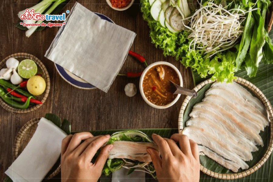 How to eat Banh Trang Cuon Thit Heo